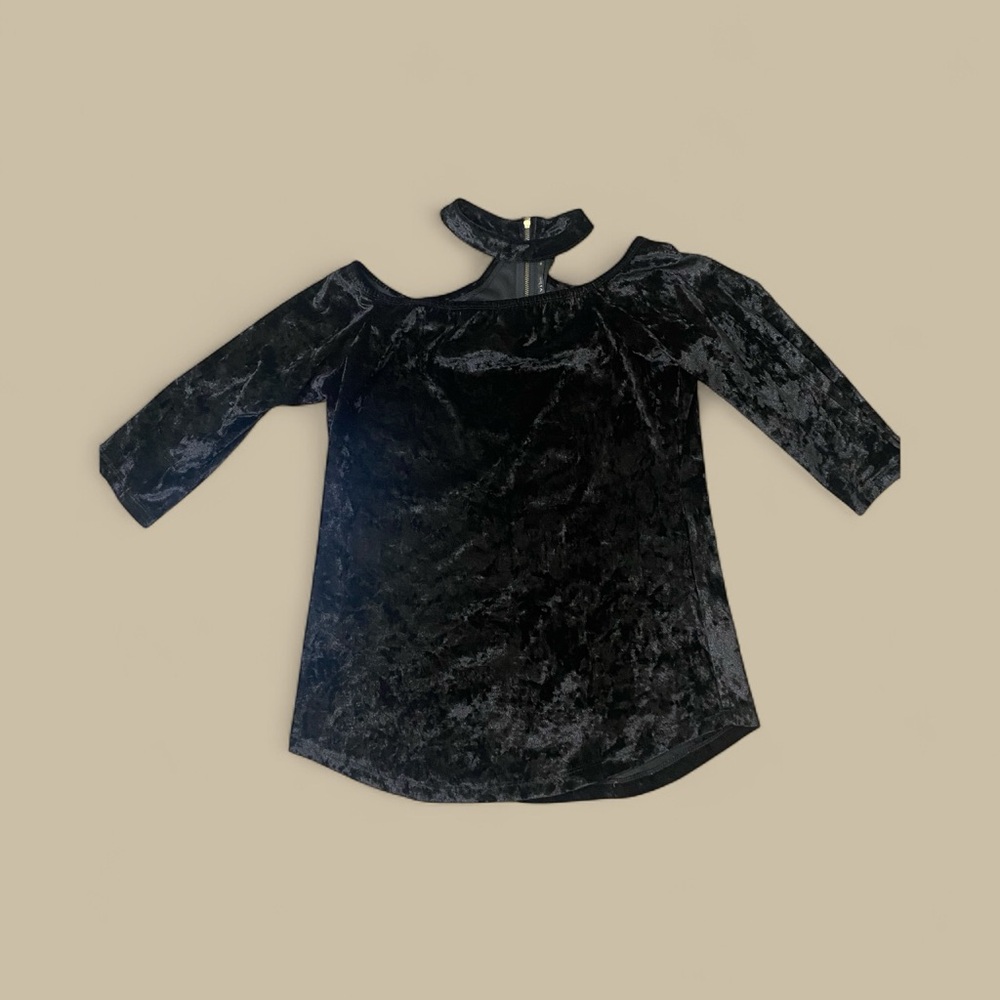 Women's Stylish Velvet Cold Shoulder Top, Black, Size M, with 3/4 sleeves